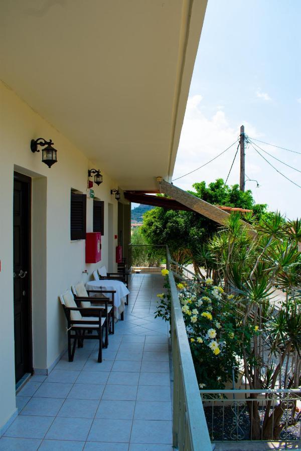 Theano Apartments Stoupa Ngoại thất bức ảnh